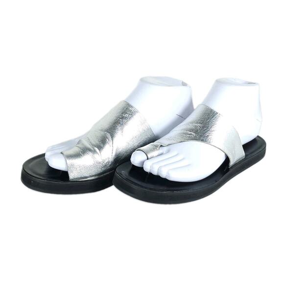 Jeffrey Campbell Shoes - Jeffrey Campbell Women's US 6? Sliver Metallic Leather Toe Post Flat Sandals